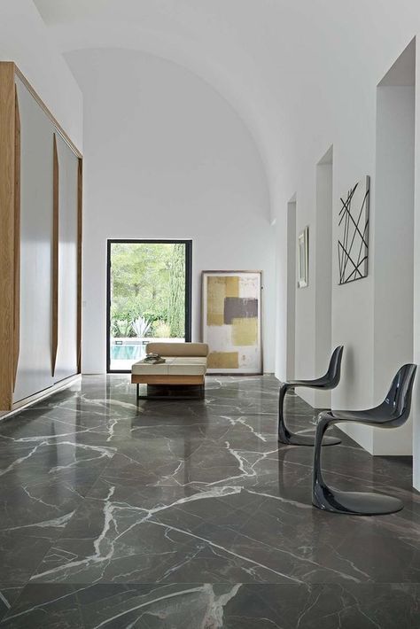 Marble Floor Living Room, Luxury Marble Flooring, Grey Marble Floor, Chic Living Room Design, Marble Living Room, Marble Flooring Design, Tile Floor Living Room, Marble Interior, Marble Floors