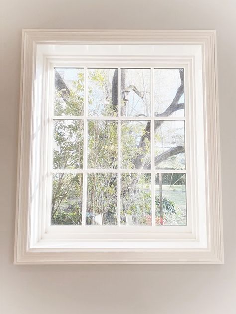 20 Window Trim Ideas to Fit Any Design Casing Around Windows, European Window Trim, Window Trim No Sill, Minimalist Window Casing, Picture Frame Window Casing, Window Surrounds Interior, Picture Frame Window Trim, Colonial Window Trim, Traditional Window Trim