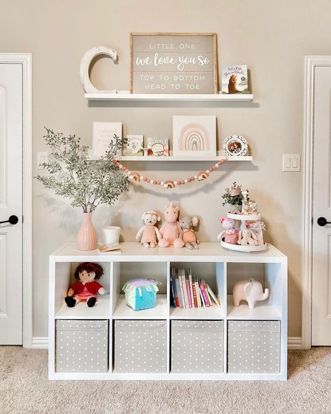 Book Shelf For Baby Nursery, Baby Nursery Cube Storage, Small Nursery Accent Wall, Floating Shelf Kids Room, Babygirl Nursery Decor, Floating Shelves Girls Bedroom, Baby Wall Decor Ideas, Cube Shelf Nursery, Baby Room Book Shelf Ideas