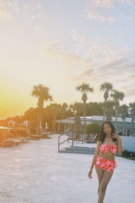 flower bathing suit locs sisterlocs orange pink black girl summer aesthetic 2023 beach ocean coconut girl Flower Bathing Suits, 2023 Beach, Aesthetic 2023, Coconut Girl, Aesthetic Photos, Summer Dream, Aesthetic Photo, Summer Aesthetic, Orange Pink