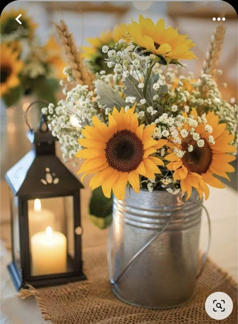 Sunflower Jar Centerpieces, Wedding Arbor Sunflowers, Sunflower And Wildflower Wedding, Bbq Centerpiece Ideas, Vases Centerpieces Wedding, Sunflower Wedding Decor, Sunflower Table Centerpieces, Sunflower Wedding Centerpieces, Blue Hydrangea Wedding