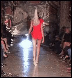 Model Falling GIF - Model Falling Trip - Discover & Share GIFs Beste Gif, Chris Bosh, Whatsapp Videos, Joseph Gordon Levitt, Model Walks, 웃긴 사진, Can't Stop Laughing, Have A Laugh, E Card