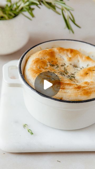 SARA AYESH / food blog on Instagram: "Single serve chicken pot pie 🥘🥂 

Make this single serve biscuit pot pie in a little ramekin and it’s the perfect one-person meal (or the best serving size for little ones!). 

Comment “recipe” for a link to the full recipe! 

INSTRUCTIONS: Preheat the oven to 350 degrees. 
→In a small sauce pan over medium high heat, melt the butter. 
→Chop & saute the celery, onion, and carrot for 3-5 minutes. →Sprinkle the flour onto the mixture and stir until combined. →Slowly add in the chicken stock, stirring in between each addition to allow the mixture to thicken up. 
→Once all the broth is gone, bring to a boil and add the chopped turkey. 
→Let cook for 3-5 more minutes and then stir in the peas. →Add this filling to a small ramekin and top with a biscuit. → Biscuit Pot Pie, One Person Meals, Pot Pies, Sauce Pan, Chicken Pot, Chicken Pot Pie, Single Serve, Pot Pie, The Chicken