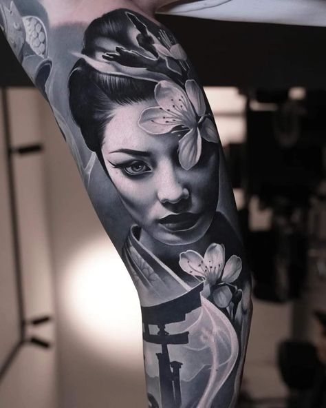 Japanese Realism Tattoo, Geisha Tattoo For Men, Geisha Tattoo Sleeve, Japanese Realism, Japan Warrior, Japanese Geisha Tattoo, Japanese Warrior Tattoo, Greek God Tattoo, Geisha Tattoo Design