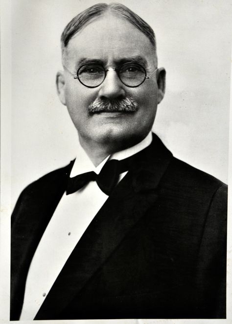 James Naismith, a teacher at a YMCA in Springfield, Massachusetts, is credited with inventing what in 1891. The only ‪#‎officialnbaquiz‬ ‪#‎get‬ it on ‪#‎appstore‬ & ‪#‎googleplay‬ James Naismith, Springfield Massachusetts, Basket Nba, Massachusetts, Get It, Nba, Quick Saves