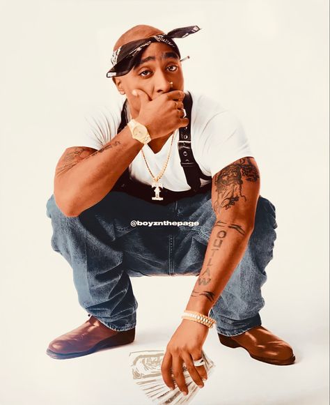 2pac Pictures, 90s Rap Aesthetic, Tupac Tattoo, Tupac Photos, 2pac Videos, Tupac Makaveli, Tupac Art, Tupac Wallpaper, Girls In Suspenders