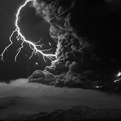 Current Inspiration 🌩 #inspiration #forcemajeure #lightning #blackandwhite #power #newcollection #mood #beauty #nature #currentmood Scary Clouds, Ethereal Plane, Sky Scapes, Lightning Photography, Lightning Cloud, Riders On The Storm, I Love Rain, Theme Nature, Black Clouds