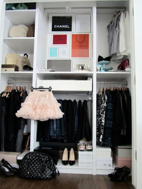 closet Framed Shopping Bags, Girls Dream Closet, Organized Closet, Beautiful Closets, Closet Decor, Dream Closets, Organization Inspiration, Clothes And Shoes, Closet Inspiration