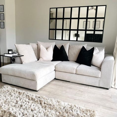 Sofa Club (@sofaclub.uk) • Instagram photos and videos Cream Corner Sofa, Corner Sofa Living Room, Sofa Club, Small Corner Sofa, Velvet Corner Sofa, Cream Sofa, Xmas Sale, Cosy Living Room, Sofa Colors