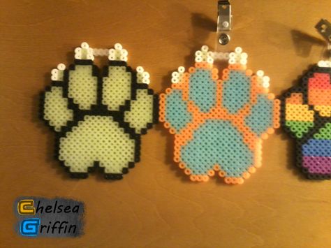 Glow In The Dark Perler Bead Ideas, Therian Perler Bead, Perler Bead Pokemon Patterns, Light Template, 2014 Anime, Melty Bead Patterns, Easy Perler Beads Ideas, 3d Perler Bead, Diy Perler Bead Crafts