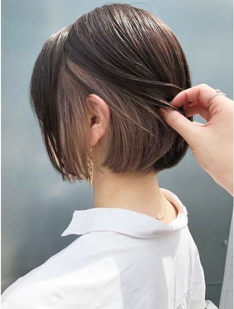 Hair Color Ideas Underneath, Two Color Hair, Hidden Hair Color, Short Grunge Hair, Hair Color Underneath, Peekaboo Hair, Hair Color Streaks, Hair Streaks, Asian Short Hair