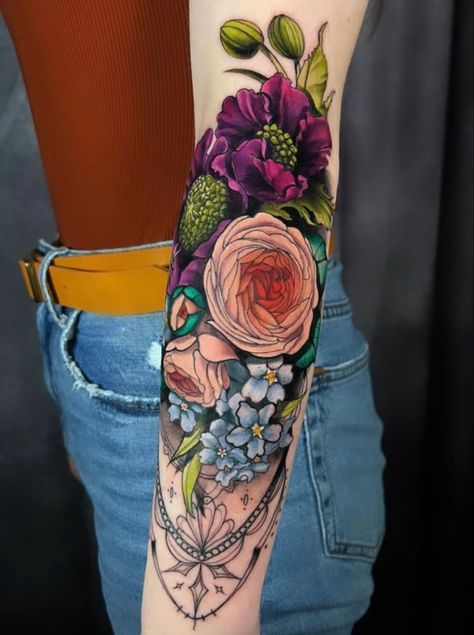 June Bug, Floral Tattoo Sleeve, Geniale Tattoos, Tatuaje A Color, Tattoo Feminina, Cover Up Tattoo, Forget Me Nots, Feminine Tattoos, Skin Art