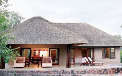 Arathusa, Sabi Sands, Kruger Park, South Africa Thatched House South Africa, African Huts, Lodges Design, Resort Design Plan, Round House Plans, African Interior Design, Lodge Design, Hut House, African House