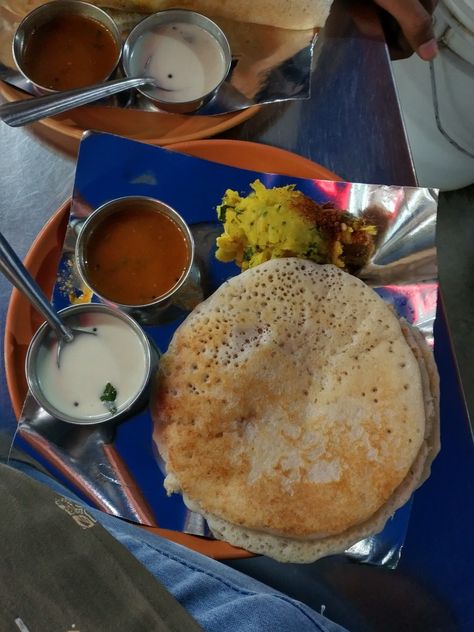 Sponge Dosa