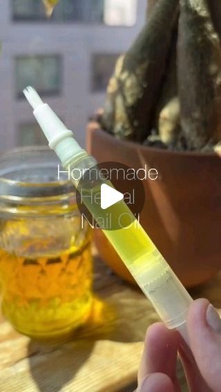 Healthy Herbs - Health Tips on Instagram: "Herbal Nail Oil Recipe 🌿💅 Great post by @clear.as.claire.essentials for more recipes and healing tips 😍

COMMENT “recipe” for measurements ✨

This nourishing cuticle oil is made with herbs that help soften and heal cuticles and promote nail health.

Ingredients↓
* Jojoba Oil (moisturizes and nourishes nails and cuticles)
* Castor Oil (strengthens and promotes nail growth)
* Dried Calendula Petals (calms and heals the skin around the nails)
* Dried Lavender Flowers (soothes and has gentle antimicrobial properties)
* Dried Rosemary Leaves (stimulates circulation and promotes nail growth)

Instructions↓
* Combine the herbs together. Infuse with oil of choice.
* In a double boiler gently heat the concoction for 1-2 hours
* Strain the oil, making su Heal Cuticles, Cuticle Oil Recipe, Cuticle Oil Diy, Dried Calendula, Dried Rosemary, Oil Making, Abstract Nails, Dried Lavender Flowers, Sustainable Beauty