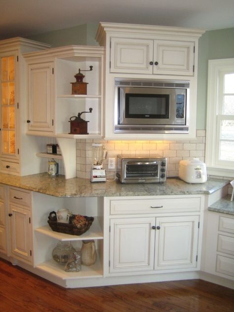 Wholesale Kitchen Cabinets in New Jersey (3) | Design Build Planners Outside Corner Cabinet, Kitchen Organization Countertops, Kitchen Cabinets For Sale, Building Kitchen Cabinets, Kitchen Design Gallery, Kitchen And Bath Showroom, Cabinet Paint, Refacing Kitchen Cabinets, Room Tips