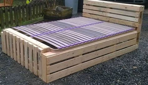 62 Creative Recycled Pallet Beds You'll Never Want To Leave! • 1001 Pallets Pallet Bed Headboard, Wood Pallet Bed Frame, Pallet Bed Frame Diy, Wooden Pallet Beds, Wood Pallet Beds, Pallet Bed Frames, Pallet Bed Frame, Diy Pallet Bed, Pallet Furniture Designs