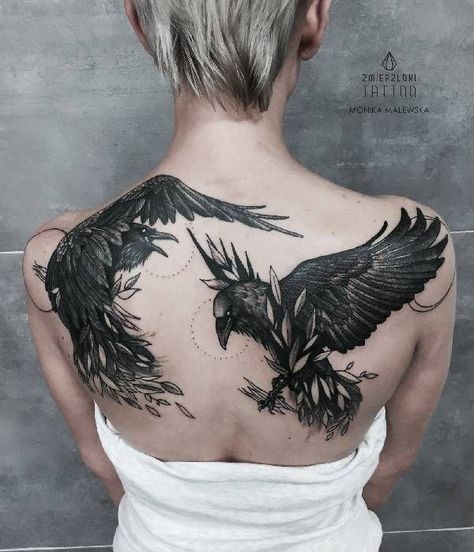 Odin's Ravens Tattoo, Raven Tattoo Meaning, Rabe Tattoo, Bird Tattoos For Women, Crow Tattoo, Raven Tattoo, Black Birds, Geniale Tattoos, Trash Polka