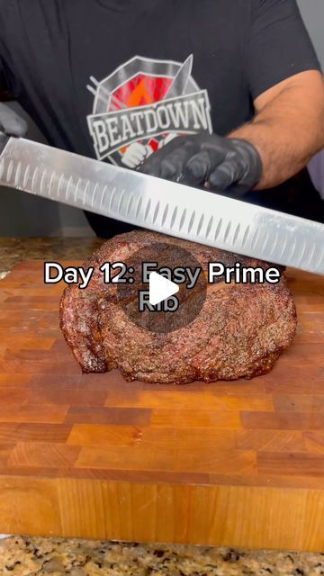 Beatdown BBQ | Day 12: Easy Prime Rib. ⚠️ WARNING 👇 
✅ LET RIB ROAST COME TO ROOM TEMPERATURE FIRST…AT LEAST 2 HOURS OR THIS METHOD WILL NOT WORK!!! 
✅... | Instagram Brisket In The Oven, Barbecue Seasoning, Brisket Oven, Smoked Prime Rib, Rib Roast Recipe, Bbq Brisket, Prime Rib Roast, Smoked Beef, Compound Butter