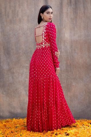 fashion gala, crop top lehenga, lehenga crop top blouse, lehenga, lehenga blouse, lehenga crop top design, lehenga choli, lehenga crop top, lehenga blouse design, net lehenga blouse design, beautiful crop top lehenga,best crop top lehenga designs, lehenga designs, lehenga crop top designs, lehenga crop top ki design, lehenga collection, crop top designs for lehenga 2023 #croptoplehenga #croptopblouse #croptoplehengacollections #lehenga #lehengacholi #lehengablouse #fashiongala Rani Pink Gown, Rani Color Suit, Back Anarkali Design, Anarkali With Saree, Back Neck For Anarkali Dress, Back Design For Anarkali, Mirror Work Outfits, Mirror Work Anarkali Suits, Rani Pink Anarkali Suit