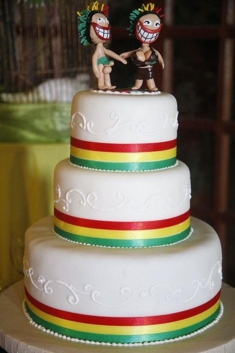 Rasta Wedding Cake Reggae Wedding, Rasta Cake, Bob Marley Cakes, Rasta Wedding, Rasta Party, Jamaican Party, Jamaican Clothing, Reggae Party, Jamaican Wedding