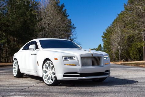 White on White Bespoke Rolls Royce Wraith Bently White Car, Eve Rapper, White Rolls Royce, Phantom Car, Rolls Royce Wallpaper, Bentley Rolls Royce, Luxury Auto, Luxury Cars Rolls Royce, Rolls Royce Wraith