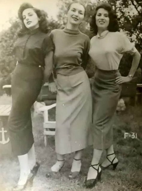 34 - Historic Pictures From 1930's -60's of Woman Being Risque and Playful Bullet Bra, Poodle Skirt, Design Moda, Three Women, Tight Sweater, 50 Style, Victoria Secrets, Pencil Skirts, Moda Vintage