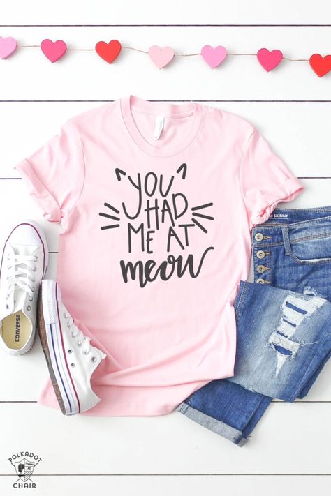 Free cricut svg files with a cat theme. You had me at meow, i like cats and maybe 3 people, cat person. #cricut #svg Hello Valentine, Fur Mama Shirt, Wine Shirt, Funny Valentines, Valentine Love, Valentine Shirt, Free Valentine, Dog Mom Shirt, Dog Lover Shirt