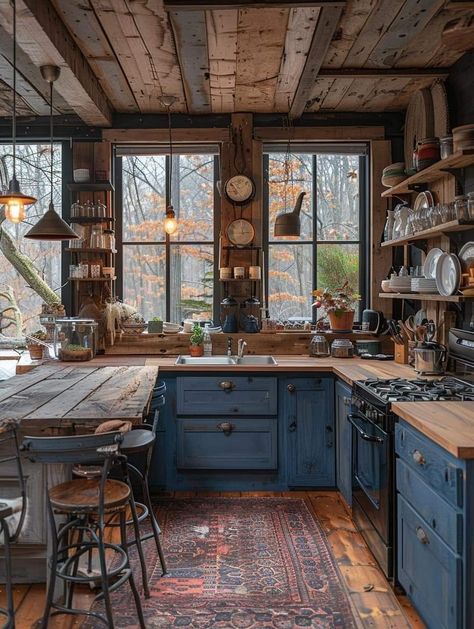 Casa Vintage, Cabin Interiors, Cabin Kitchens, Interior Kitchen, Tiny House Cabin, Vintage Room, Cottage Kitchen, Dream House Decor, Home Fashion