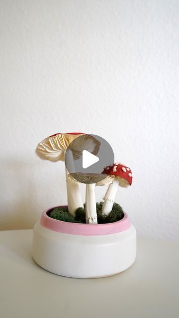 Sara Kim on Instagram: "Paper mushrooms 🍄🍄‍🟫 template and full tutorial on my link in bio 💕" Mushroom Template, Paper Mushrooms, Mushroom Tutorial, Paper Flowers, Link In Bio, Stuffed Mushrooms, Flowers, On Instagram, Instagram