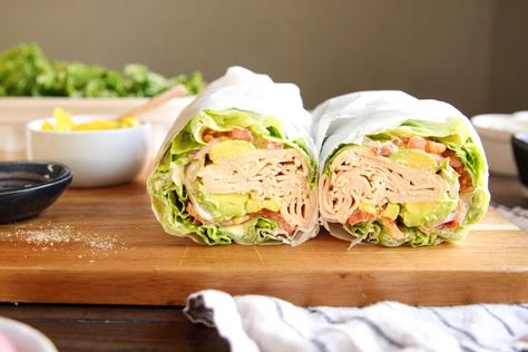 7 Ways to Make a Whole30 Sandwich - The Whole30® Program Whole 30 Sandwich, Whole 30 Lunches For Work, Lunchtime Meals, Whole 30 Lunch, Avocado Sandwich, Deli Sandwiches, Bacon Avocado, Cold Lunches, Meat Sandwich