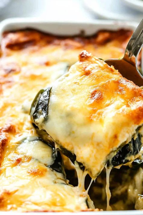 Chills Relleno Casserole, Breakfast Chili Relleno Casserole, Chili Reno Casserole, Chile Riano Casserole Recipe, Chili Renos Chile Relleno Easy Recipes, Chili Relleno Casserole With Ground Beef, Chili Relleno Breakfast Casserole, Chile Relleno Burrito, Best Chile Relleno Recipe