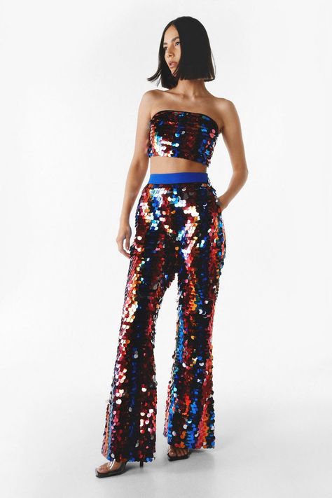 Sequin Flare Pants, Gal Got, 70s Inspired Fashion, Large Sequins, Sequin Pants, Sequin Outfit, Trousers Pants, Trouser Pants Women, Flare Trousers