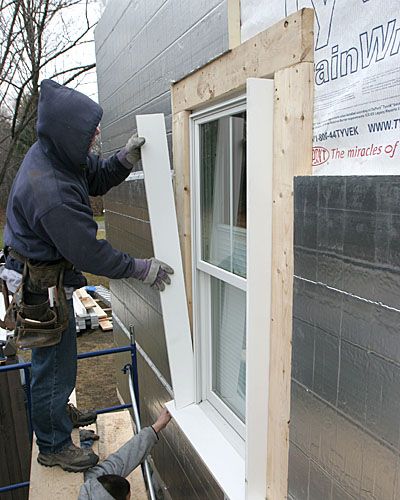 Extension Jambs for Replacement Windows - Fine Homebuilding Article Window Jamb Extension, Exterior Wall Insulation, Window Jamb, Vinyl Siding Installation, Exterior Insulation, Fine Homebuilding, Exterior Window, House Cladding, Window Trim Exterior