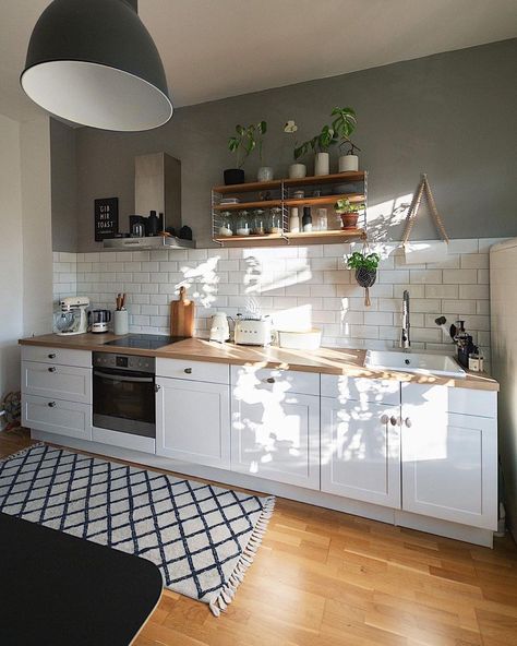 Modern Scandinavian Kitchen, Inspiring Lifestyle, Scandinavian Kitchen Design, Fresh Kitchen, Lifestyle Ideas, Scandinavian Kitchen, Modern Scandinavian, Japan Style, Ikea Kitchen