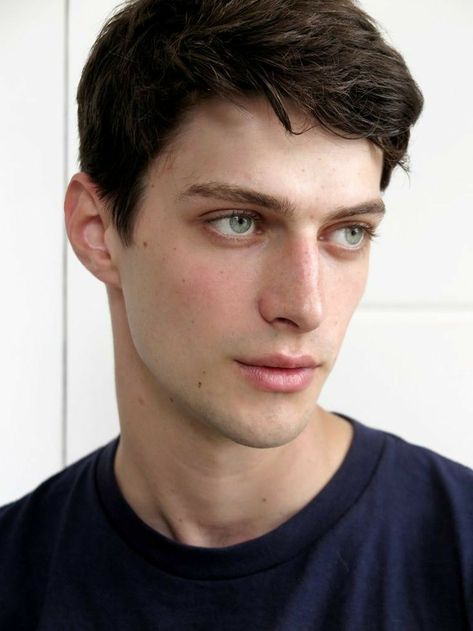 Matthew Bell, Alexei Romanov, 얼굴 그리기, Character Inspiration Male, Human Reference, Face Reference, Model Face, Gold Eyes, Yellow Eyes