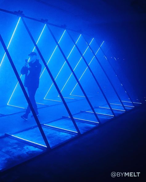 MELT on Instagram: “TRI△NGLED #TRIANGLED - the entrance to #PRO8L3M #OUTPOST #IN5TALAC7A 🔥 A triangular, immersive light tunnel. Inviting you with carefully…” Light Tunnel Entrance, Triangle Installation, Immersive Design, Triangle Light, Winter Lights, Event Entrance, Light Tunnel, Brand Pop, Interactive Installation