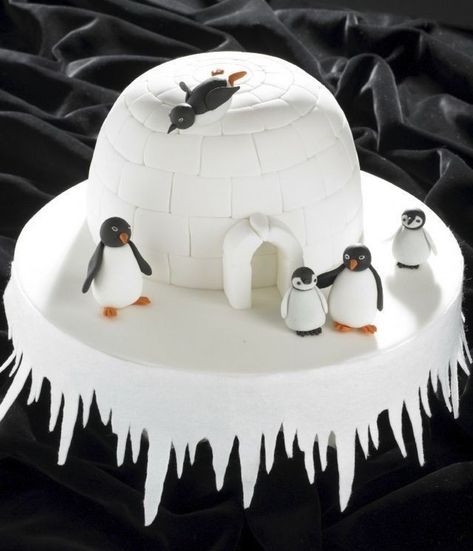 Igloo Cake, Penguins Christmas, Christmas Wedding Cakes, Disney Cupcakes, Disney Wedding Cake, Snowman Cake, Chocolate Pound Cake, Christmas Cake Pops, Christmas Cake Recipes