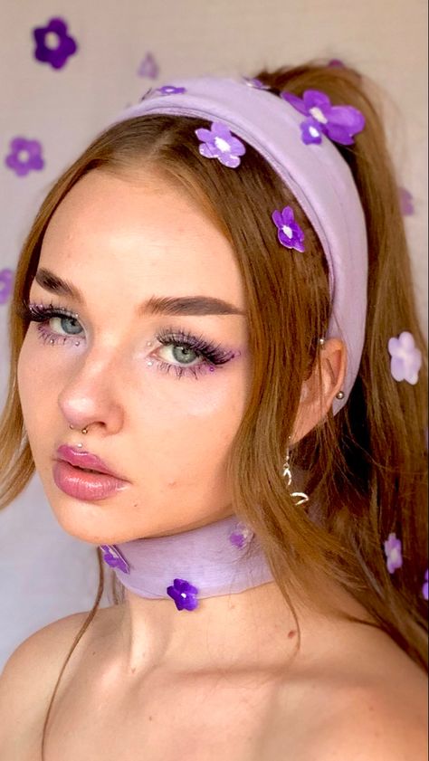 Daphne Blake Hair, Daphne Blake Makeup Look, Daphne Inspired Makeup, Daphne Makeup Look, Daphne Blake Makeup, Daphne Nails, Daphne Makeup, Crazy Eye Makeup, Insta Templates