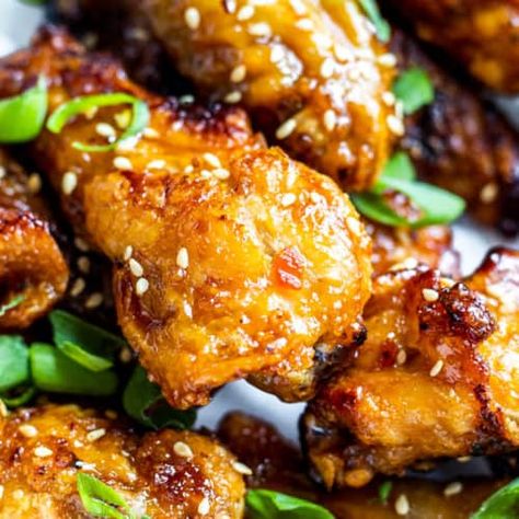 Air Fryer Sweet Chili Chicken Wings | Erhardts Eat Chilli Wings, Thai Wings, Chili Chicken Wings, Sweet Chili Chicken Wings, Chicken Air Fryer, Cashew Recipes, Baked Chicken Wings Oven, Cashew Chicken Recipe, Sweet Chili Chicken