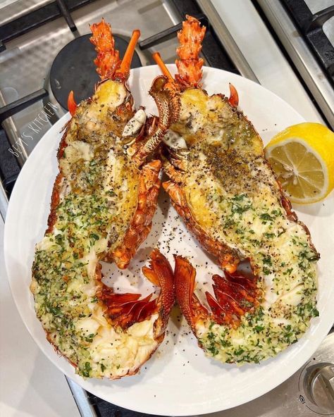 Seafood Aesthetic Seafood, Lobster Dishes, Lobster Recipes Tail, Grilled Lobster, Lobster Recipes, Garlic Butter Sauce, Cooking Seafood, Food L, Lobster Tails