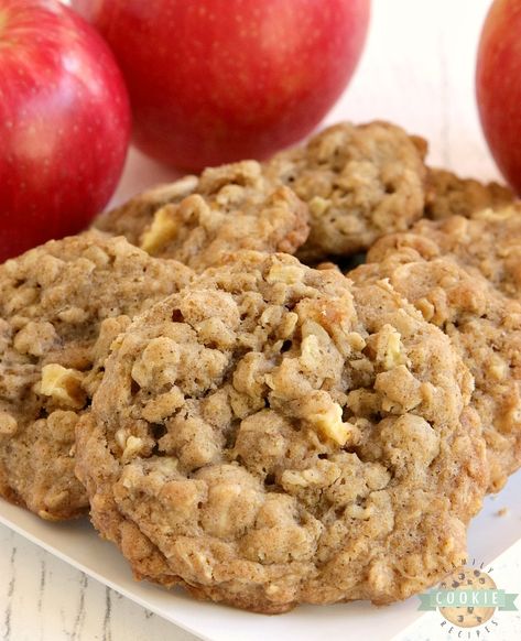 Oatmeal Caramel Apple Cookies, Apple Caramel Crisp Cookies, Mrs Fields Caramel Apple Crunch Cookies, Caramel Apple Oatmeal Cookies Recipes, Carmel Apple Cookies Oatmeal, Caramel Apple Crisp Cookies, Salted Caramel Apple Cookies, Carmel Apple Cookie Recipes, Apple Caramel Cookies