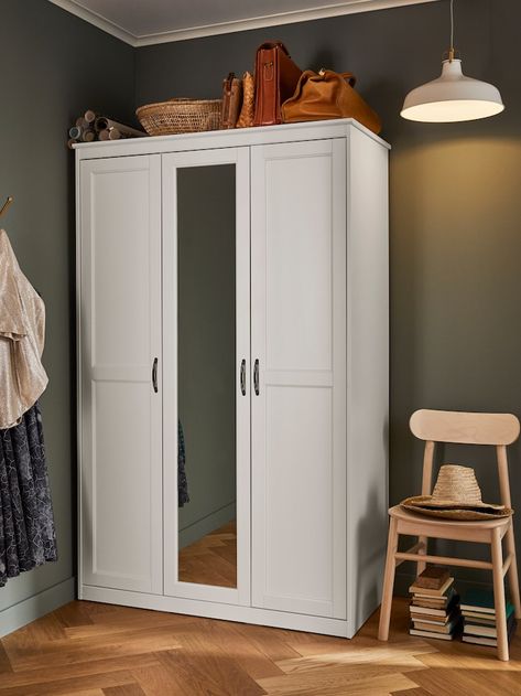 Songesand Wardrobe, Wardrobe Mirror Design, Brimnes Wardrobe, Pax Corner Wardrobe, Wardrobe Mirror, Ikea Italia, Armoire D'angle, Corner Wardrobe, Swedish House Mafia