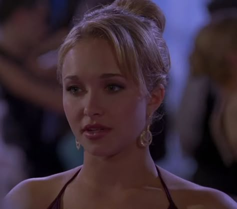 Hayden Panettiere Icons, Hayden Panettiere Bring It On, Hayden Panettiere 2000s, Bring It On All Or Nothing, Aesthetic School Motivation, Iconic Blondes, 2000 Vibes, 2000s Girls, Secret Circle