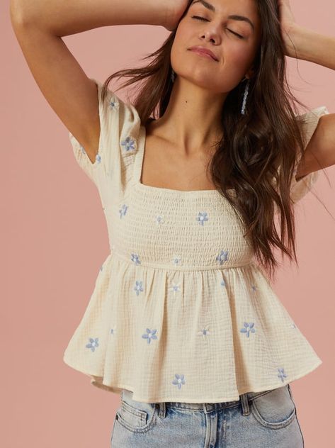 This squareneck embroidered babydoll top is perfect for adding a touch of femininity and style to your wardrobe Women School Outfits, Cute Colorful Shirts, Altars State Outfits, Cute Babydoll Tops, Altard State Aesthetic, Jean Tops For Women, Clothes For Big Busted Women, Cute Tops With Jeans, Cute Tops For School