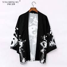 Compre Japonés Kimono Cardigan Hombres Mujeres Haori Yukata Masculino Samurai Traje Kimono Chaqueta Camisa Abrigo Yukata Haori Chino Túnica A 16,97 € Del Rebecco | Es.Dhgate.Com Yukata Male, Mens Kimono Shirt, Harajuku Fashion Kawaii, Mens Kimono, Japanese Yukata, Kimono Shirt, Island Outfit, Male Kimono, Yukata Kimono