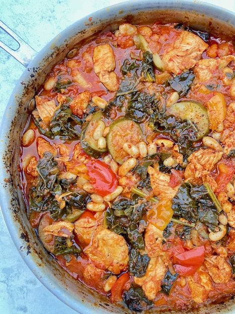 This chicken, vegetables and bean stew is a delicious and easy all in one pot, versatile meal. I used courgettes, peppers, chard in mine, though you can use other vegetables in hand – aubergines… Caramalised Onions, Chicken Vegetable Stew, Chicken Breast Fillet, Bean Stew, Vegetable Stew, Vegetarian Options, Cooking Together, Dried Beans, Turkish Recipes