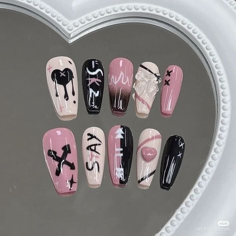 Stray Kids Themed Nails, Skz Nails Design, K Pop Idol Nails, Nice Nails Ideas, Stray Kids Nails Designs, Nct Nails, Desain Salon Kuku, Stray Kids Nails, Skz Nails