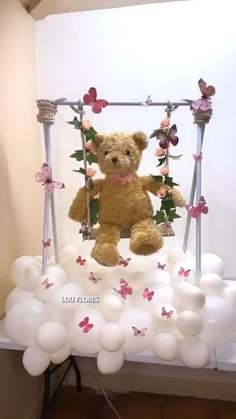 Diy Baby Decor, Bear Baby Shower Theme, Idee Babyshower, Diy Balloon, Diy Balloon Decorations, Diy Dollar Tree Decor, Birthday Balloon Decorations, Teddy Bear Baby Shower, Diy Dollar Store Crafts