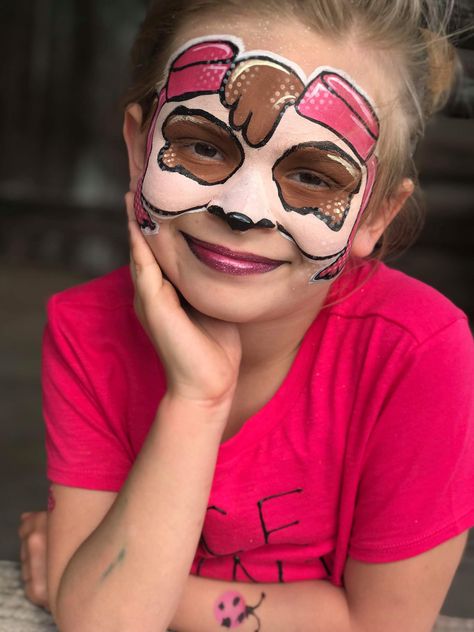 Paw Patrol Skye face painting design Paw Patrol Face Paint, Carnaval Kids, Paw Patrol Skye, Face Painting Easy, Kids Face Paint, Halloween 2013, Face Painting Designs, Kids Makeup, Group Halloween Costumes